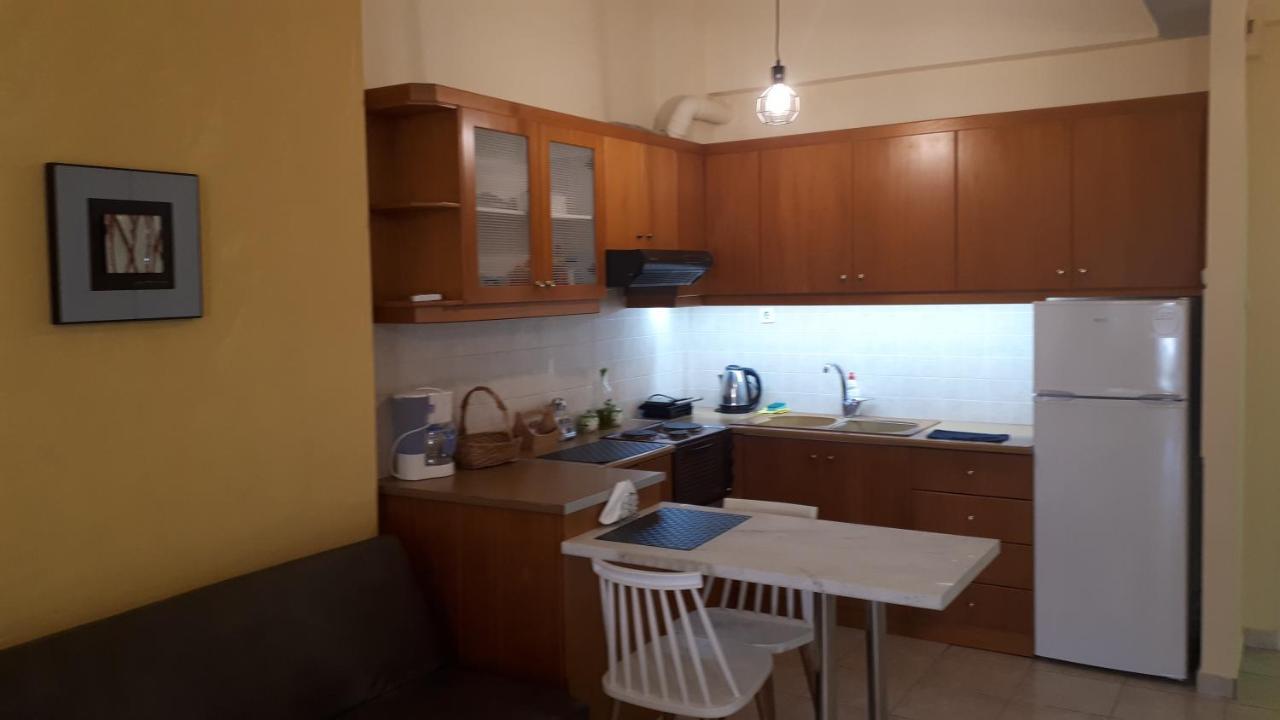 Oscar Studio Kalamata City Centre Esterno foto